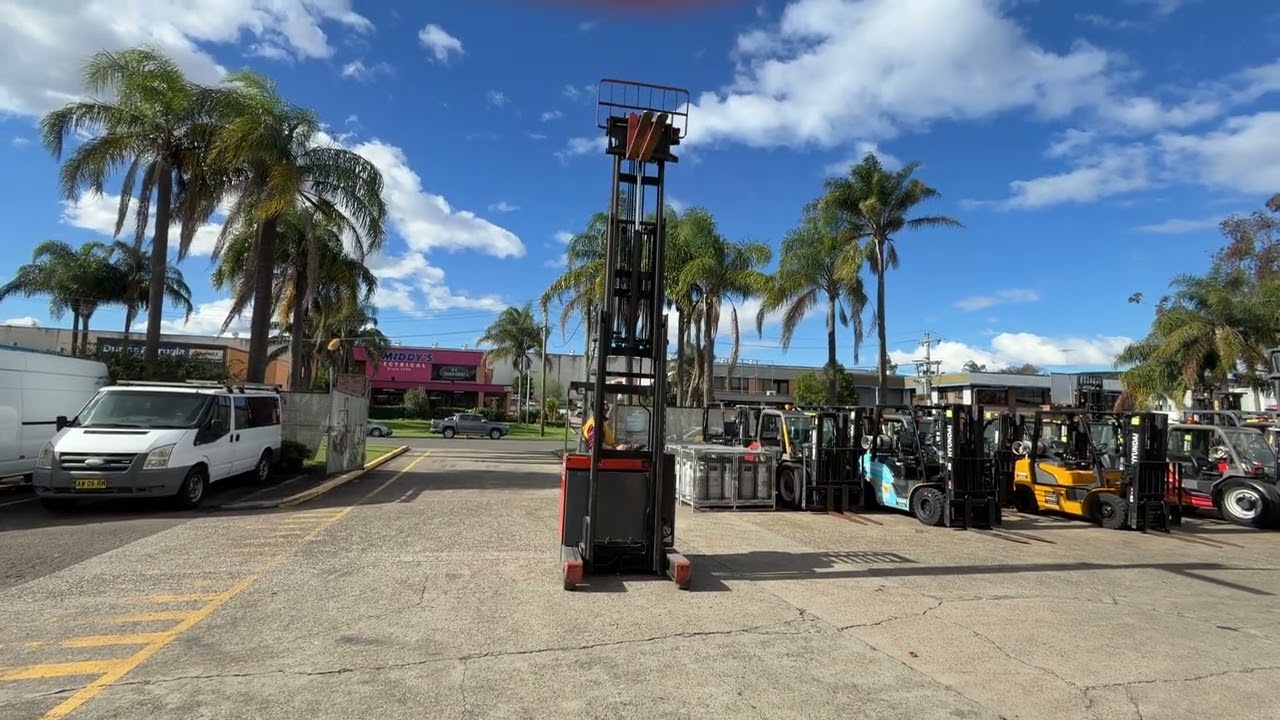 Toyota Reach Forklift | Forkbiz