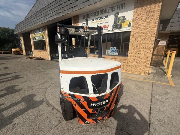 5.5 Tonne Hyster Forklift For Sale - Image 5