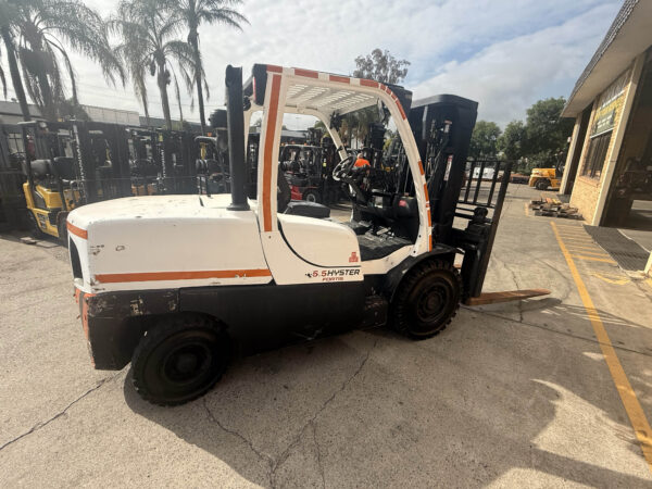 5.5 Tonne Hyster Forklift For Sale - Image 9