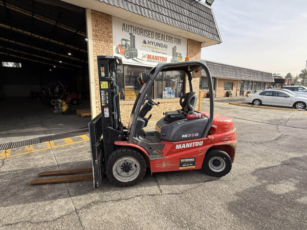 3 Tonne Manitou Forklift For Sale