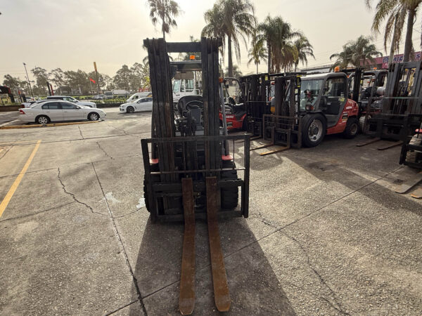 3 Tonne Manitou Forklift For Sale - Image 15