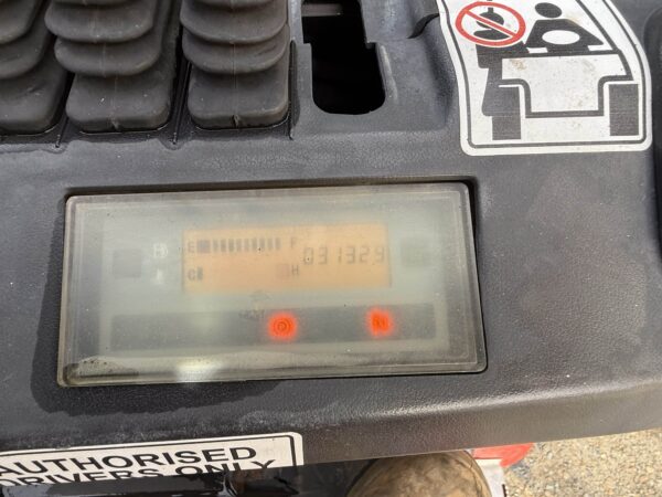 3 Tonne Manitou Forklift For Sale - Image 22