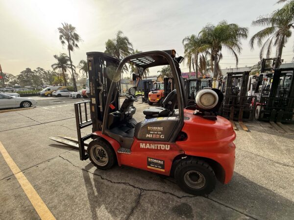 3.5 Tonne LPG Manitou Forklift For Sale - Image 10