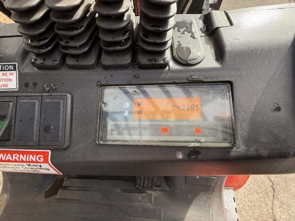 3.5 Tonne LPG Manitou Forklift For Sale - Image 15