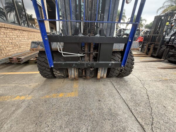 4 Tonne Hyster Forklift For Sale - Image 6