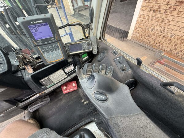 4 Tonne Hyster Forklift For Sale - Image 13