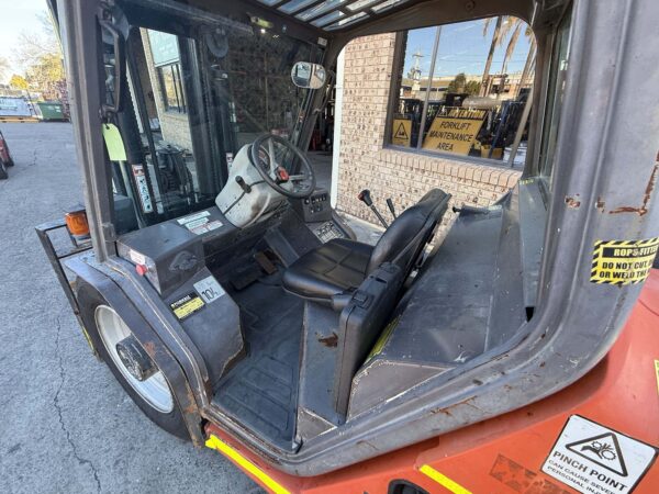 2.5 Tonne 4WD Manitou Forklift - Image 16