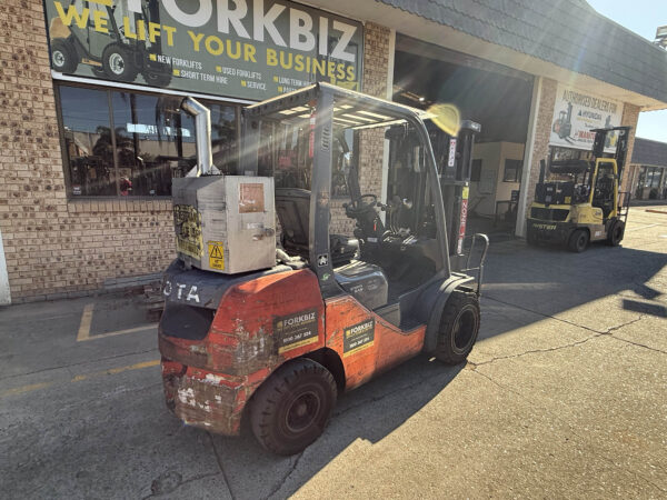 3 Tonne Flameproof Toyota Forklift For Sale - Image 4