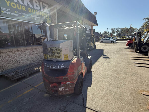 3 Tonne Flameproof Toyota Forklift For Sale - Image 5