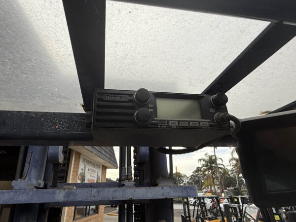 8 Tonne Komatsu Forklift For Sale - Image 22