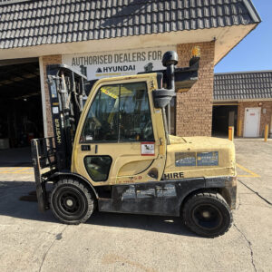 5 Tonne Hyster Forklift For Sale