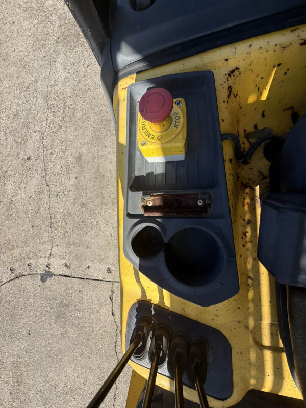 2.5 Tonne Hyundai Forklift For Sale - Image 21