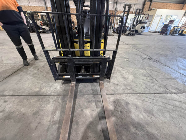1.5 Tonne Hyundai Electric Forklift For Sale - Image 12