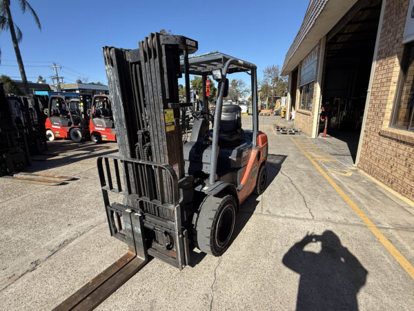 3 Tonne Toyota Diesel Forklift For Sale - Image 8