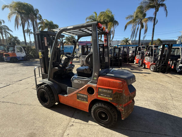 3 Tonne Toyota Diesel Forklift For Sale - Image 12