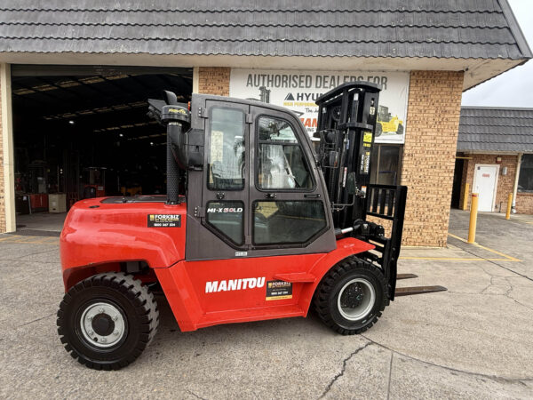 5 Tonne Manitou Forklift For Sale