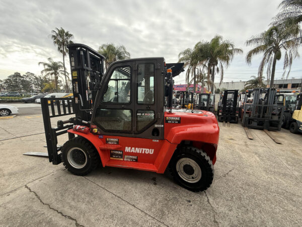 5 Tonne Manitou Forklift For Sale - Image 16
