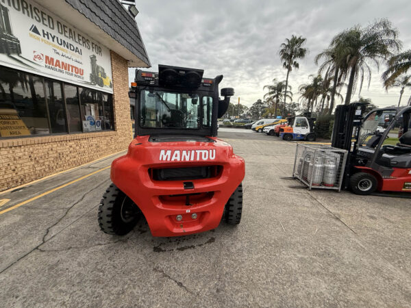 5 Tonne Manitou Forklift For Sale - Image 20