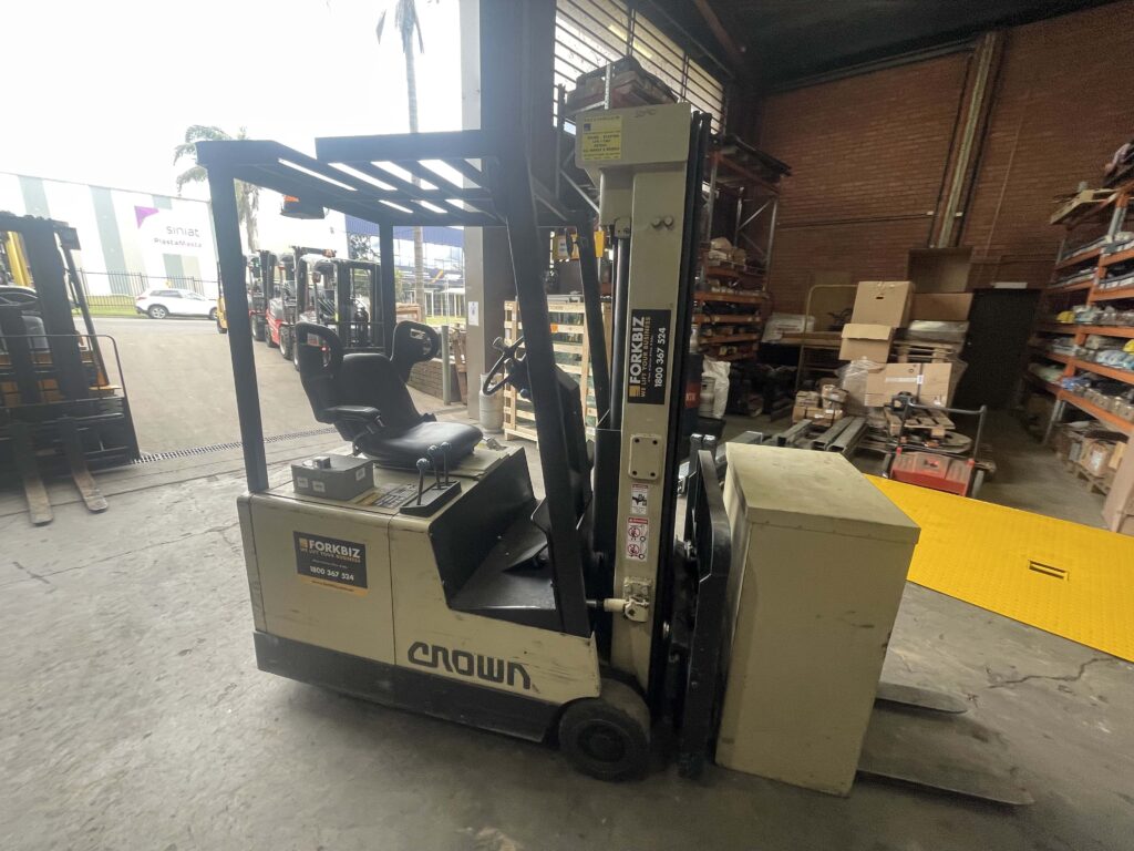 1.5 Tonne Crown Electric Forklift For Sale