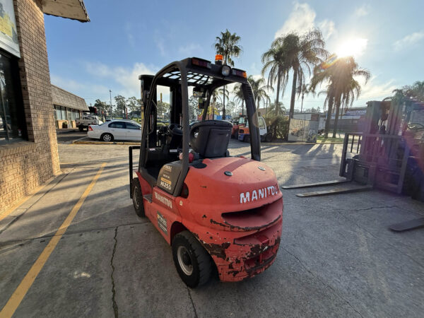2.5 Tonne Manitou Forklift For Sale - Image 7